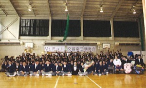 静岡県立御殿場特別支援学校体育館（文化庁・次代担う子どもの文化芸術体験事業）